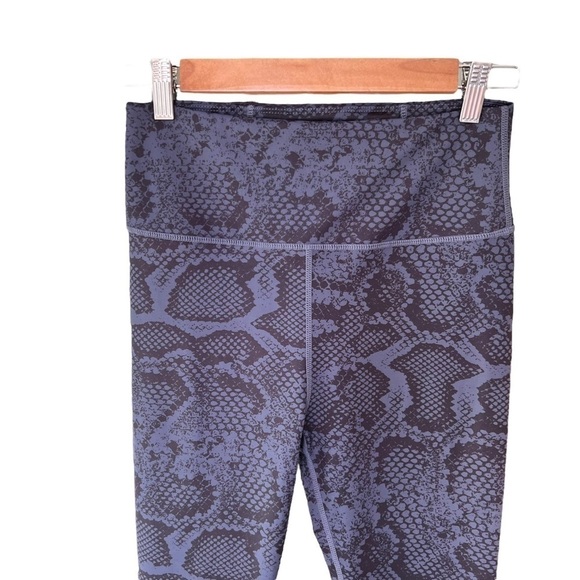 All Fenix - Python Blue Snake Snakeskin Print High Rise Active Leggings Sz M - Picture 4 of 7